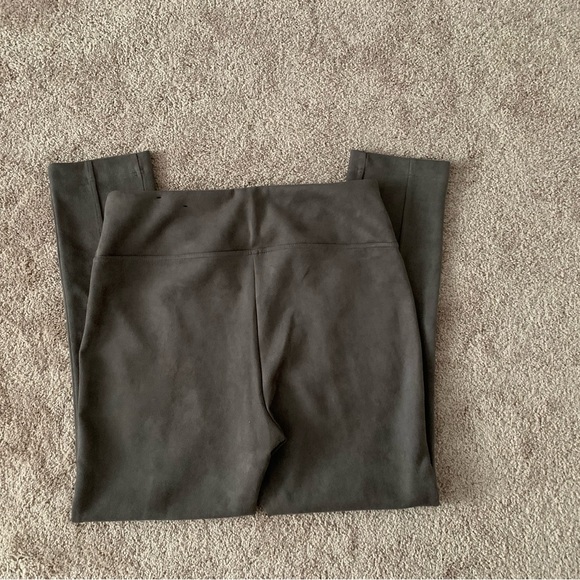 Andrew Marc Faux Suede Gray / Brown High Rise Leggings - Large - Picture 5 of 9
